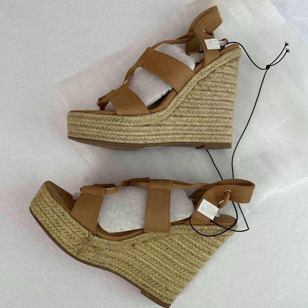 NWT Forever 21 Wedge Heels
